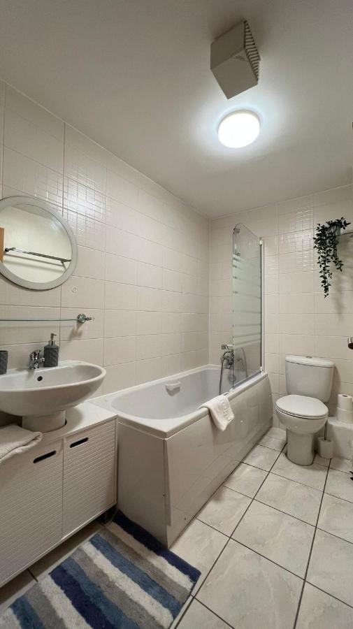 Edinburgh City Centre - Powderhall Modern Spacious 2 Bedroom Apartment With Free Parking Exterior photo