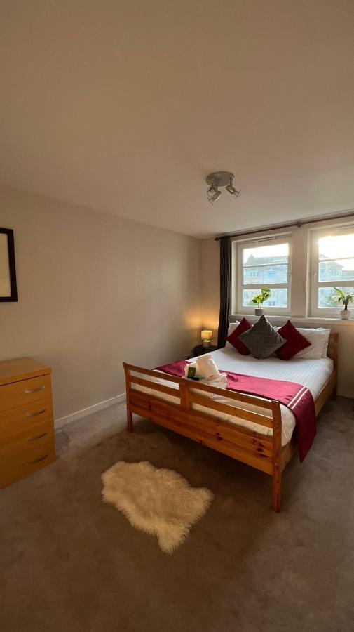 Edinburgh City Centre - Powderhall Modern Spacious 2 Bedroom Apartment With Free Parking Exterior photo